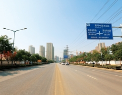 西安市曲江新区雁环中路蹊径